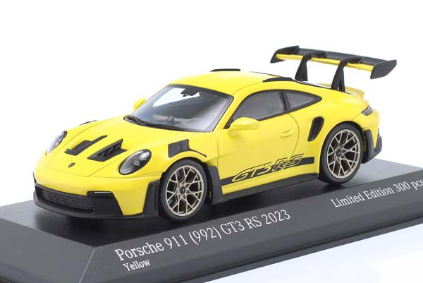 PORSCHE 911 (992) GT3 RS GOLDENE RIMS 2023 YELLOW