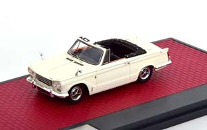 TRIUMPH VITESSE MK II CONVERTIBLE 1968-1971 WHITE