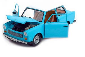 TRABANT 601 DE LUXE 1965, GREY LIGHT BLUE — фото 3