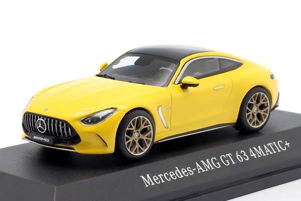MERCEDES AMG GT 63 2023 YELLOW