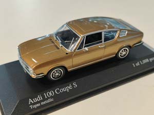AUDI 100 COUPE S 1969 БРОНЗА (БОКС МОЖЕТ ИМЕТЬ ПОТЕРТОСТИ ИЛИ ТРЕЩИНЫ)