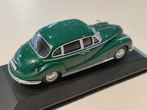 BMW 502 1953 ЗЕЛЕНЫЙ (БОКС МОЖЕТ ИМЕТЬ ПОТЕРТОСТИ ИЛИ ТРЕЩИНЫ) — фото 2