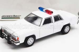 FORD CROWN VICTORIA LTD POLICE (1980), WHITE (ДЛИНА МОДЕЛИ 6-10 СМ)