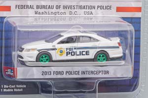 FORD TAURUS POLICE INTERCEPTOR "FEDERAL BUREAU OF INVESTIGATION POLICE" FBI POLICE 2013 (ДЛИНА МОДЕЛИ 6-10 СМ) — фото 2