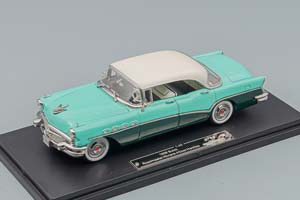BUICK ROADMASTER RIVERA 4 DOOR HARDTOP 1956, GREEN / DARK GREEN / WHITE