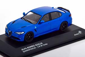 ALFA ROMEO GIULIA QUADRIFOGLIO (2016), BLUE