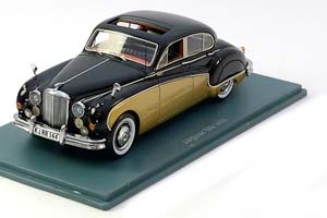JAGUAR MK VIII 1957 BLACK GOLDEN — фото 1