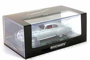 BENTLEY R-TYPE CONTINENTAL 1955 СЕРЕБРИСТЫЙ — фото 4