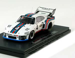 PORSCHE 935 NO 4 WATKINS GLEN 1976