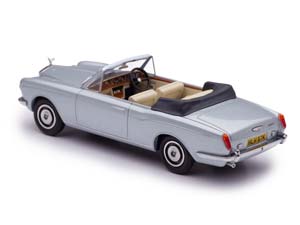 ROLLS-ROYCE CORNICHE CONVERTIBLE MPW (ОТКРЫТЫЙ) ГОЛУБОЙ — фото 3
