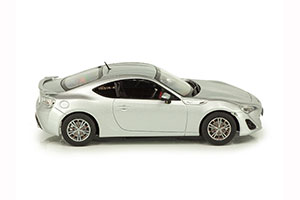 TOYOTA GT86 2012 SILVER — фото 9
