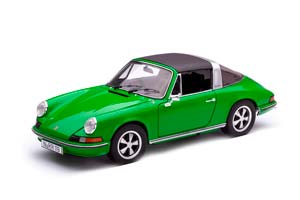 PORSCHE 911 S TARGA ЗЕЛЕНЫЙ