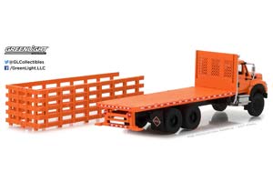 INTERNATIONAL WORKSTAR PLATFORM STAKE TRUCK 2017 ORANGE (ДЛИНА ПРИМЕРНО 16 СМ) — фото 2