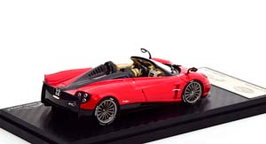 PAGANI HUAYRA ROADSTER 2017 REDMETALLIC — фото 2