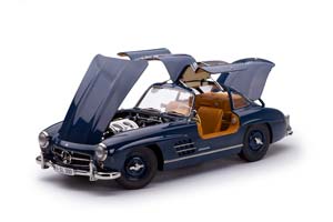 MERCEDES-BENZ 300SL GULLWING W198 1954 ТЕМНО-СИНИЙ — фото 3