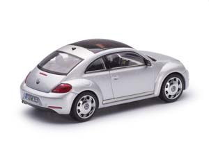 VW VOLKSWAGEN BEETLE COUPE (ПОСЛЕДНИЙ КУЗОВ) 2011 СЕРЕБРИСТЫЙ — фото 2