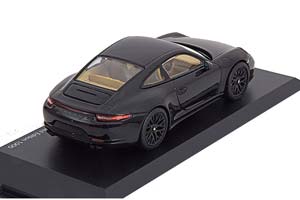 PORSCHE 911 4 GTS ЧЕРНЫЙ — фото 2