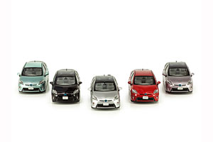 TOYOTA PRIUS С ЛЮКОМ СЕРЕБРИСТЫЙ — фото 12