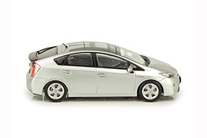 TOYOTA PRIUS С ЛЮКОМ СЕРЕБРИСТЫЙ — фото 9