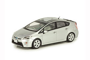 TOYOTA PRIUS WITH SUNROOF SILVER 