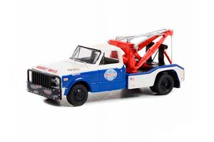 CHEVROLET C-30 DUALLY WRECKER 