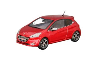 PEUGEOT 208 GTI (2012), RUBY RED — фото 1