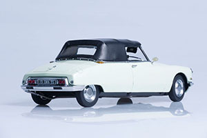CITROEN DS-19 CABRIO WITH SOFTTOP 1961 LIGHT GREEN — фото 5