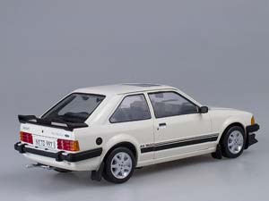 FORD ESCORT RS1600I 1984, WHITE — фото 5