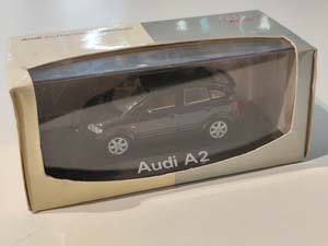 AUDI A2 1999 DARK GREEN METALLIC / АУДИ А2 ЗЕЛЕНЫЙ (БОКС МОЖЕТ ИМЕТЬ ПОТЕРТОСТИ ИЛИ ТРЕЩИНЫ) — фото 3