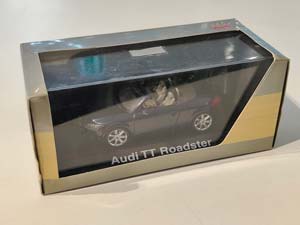AUDI TT ROADSTER 2006 СИНИЙ (БОКС МОЖЕТ ИМЕТЬ ПОТЕРТОСТИ ИЛИ ТРЕЩИНЫ) — фото 3