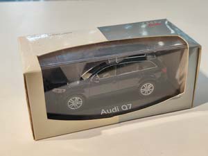 AUDI Q7 2009 СИНИЙ (БОКС МОЖЕТ ИМЕТЬ ПОТЕРТОСТИ ИЛИ ТРЕЩИНЫ) — фото 3