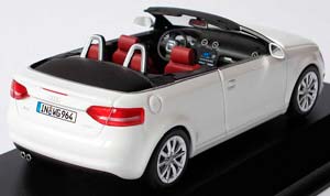 AUDI A3 CABRIOLET 2008 БЕЛЫЙ — фото 4