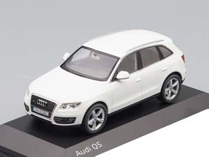 AUDI Q5 2008 БЕЛЫЙ (БОКС МОЖЕТ ИМЕТЬ ПОТЕРТОСТИ ИЛИ ТРЕЩИНЫ) — фото 4