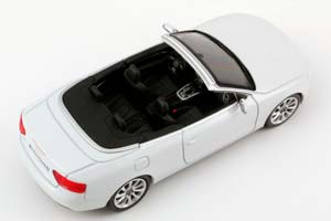 AUDI A5 CABRIO 2011 GLETSCHER WHITE — фото 3