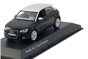 AUDI A1 SPORTBACK 2012 5D PHANTOM BLACK (ЧЕРНЫЙ С СЕРЕБРИСТЫМ) — фото 1