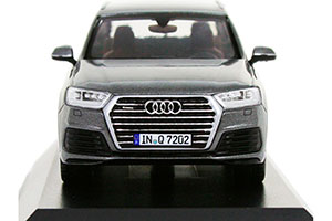 AUDI Q7 2015 GRAPHITE GREY — фото 4