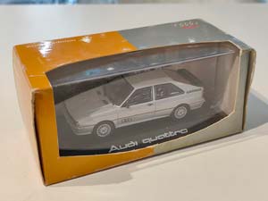AUDI QUATTRO COUPE 1981 СЕРЕБРИСТЫЙ (БОКС МОЖЕТ ИМЕТЬ ПОТЕРТОСТИ ИЛИ ТРЕЩИНЫ) — фото 3