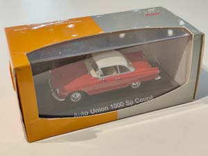 AUTO UNION 1000 SP COUPE 1958 КРАСНЫЙ (БОКС МОЖЕТ ИМЕТЬ ПОТЕРТОСТИ ИЛИ ТРЕЩИНЫ) — фото 3