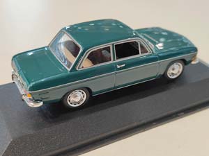 AUDI 60 1965 ЗЕЛЕНЫЙ (БОКС МОЖЕТ ИМЕТЬ ПОТЕРТОСТИ ИЛИ ТРЕЩИНЫ) — фото 2