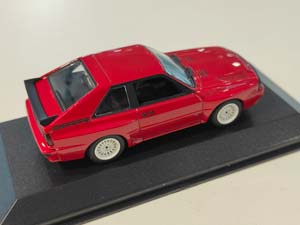AUDI SPORT QUATTRO 1984 КРАСНЫЙ (БОКС МОЖЕТ ИМЕТЬ ПОТЕРТОСТИ ИЛИ ТРЕЩИНЫ) — фото 2