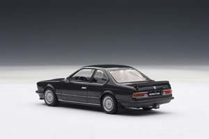 BMW M635 CSI DIAMANT BLACK METALLIC — фото 2