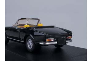 FIAT 124 SPIDER BLACK — фото 4
