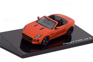JAGUAR F-TYPE V8-S ROADSTER ORANGE-METALLIC