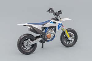 HUSQVARNA FS 450 SUPERMOTO 2015, WHITE BLUE — фото 2