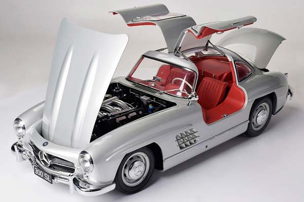 MERCEDES 300 SL GULLWING KIT WITH 602 PARTS SILVER — фото 7