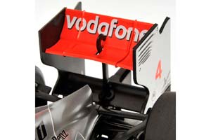 MCLAREN MERCEDES MP4/26 2011 J.BUTTON #4 / MCLAREN МЕРСЕДЕС MP4/26 2011 ДЖ.БАТТОН #4 — фото 4