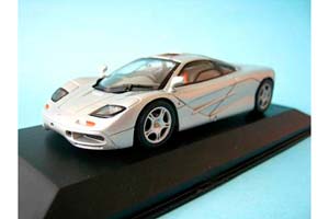 MCLAREN F1 ROADCAR SILVER