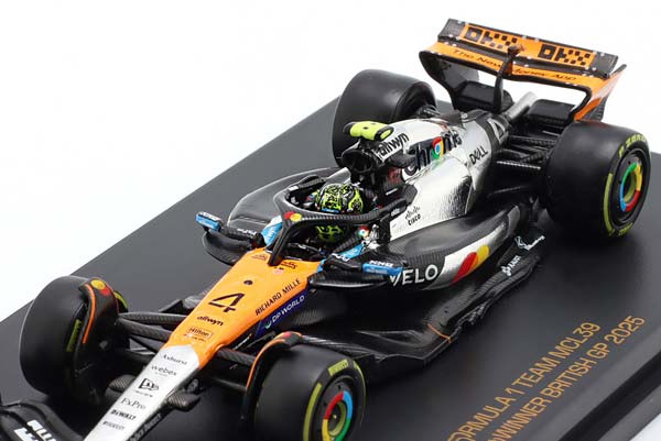 MCLAREN MCL39 #4 WINNER BRITISH GP FORMULA 1 WORLD CHAMPION 2025 LANDO NORRIS / МАКЛАРЕН MCL39 ПОБЕДИТЕЛЬ ГРАН-ПРИ ВЕЛИКОБРИТАНИИ ФОРМУЛА-1 ЧЕМПИОН МИРА ЛАНДО НОРРИС