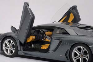 LAMBORGHINI AVENTADOR LP700-4 2011 GREY METTALIC — фото 3