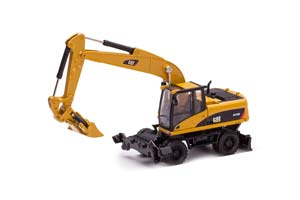 GMC CAT M3180 КОЛЕСНЫЙ ЭКСКАВАТОР (ДЛИНА МОДЕЛИ 3-5 СМ)
